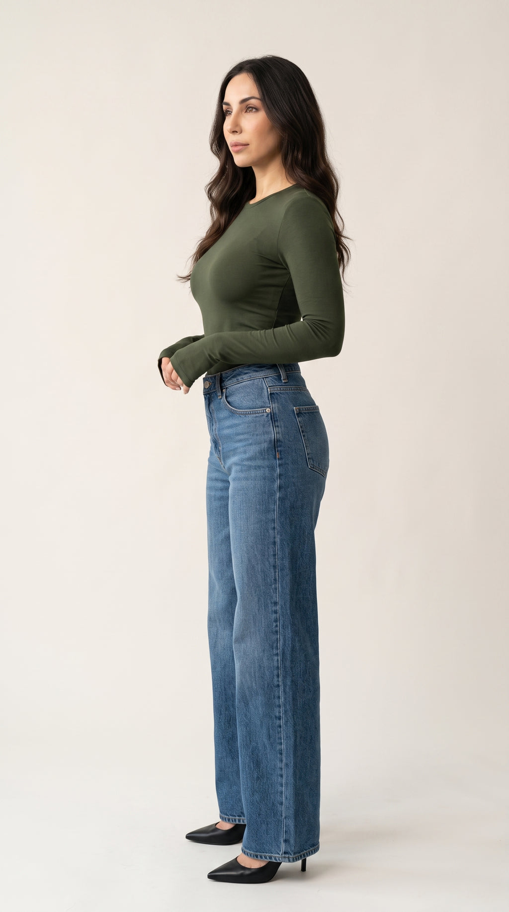 fitted long sleeve crew neck-top