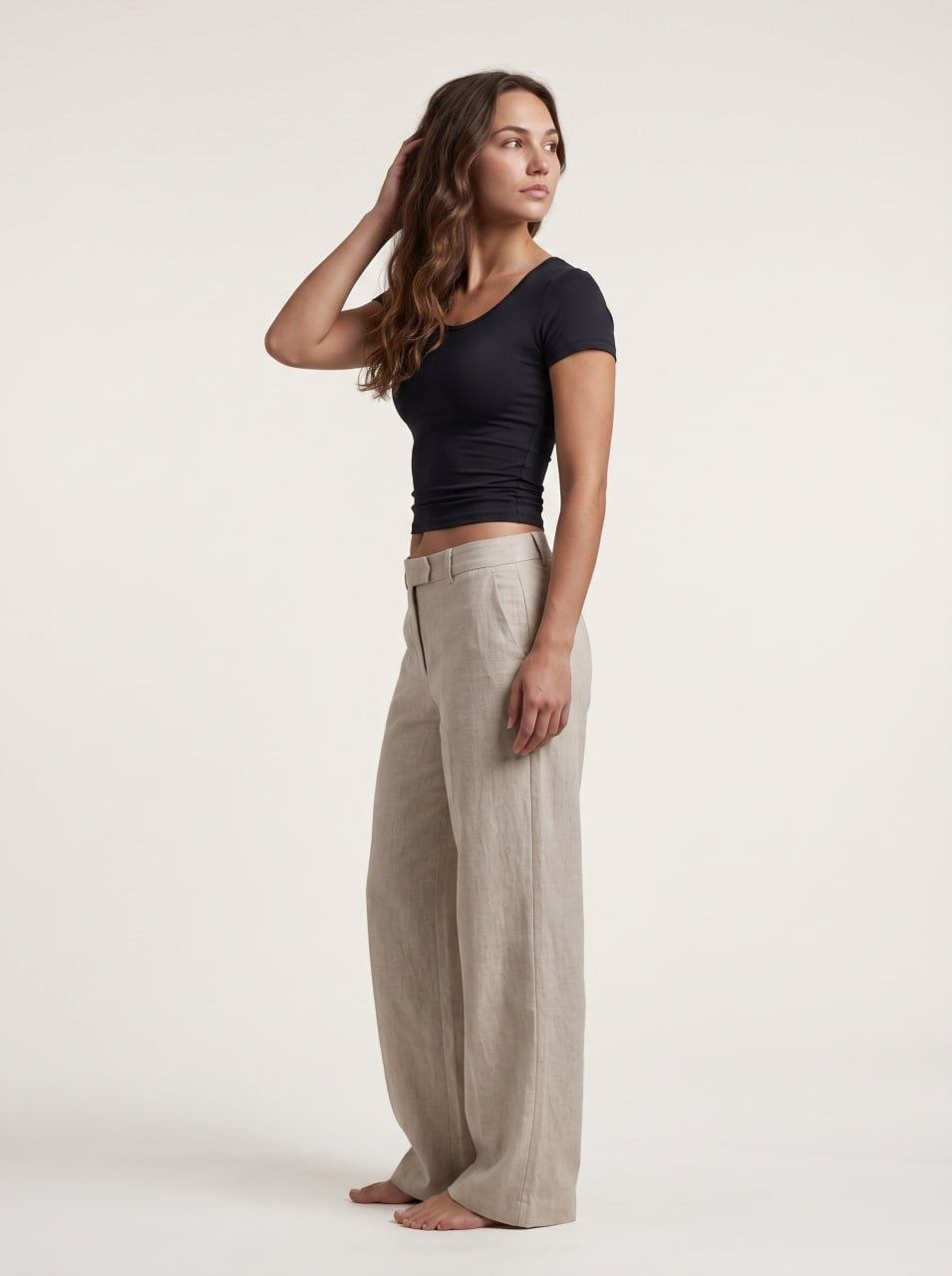 Short Sleeve Scoop Neck Top