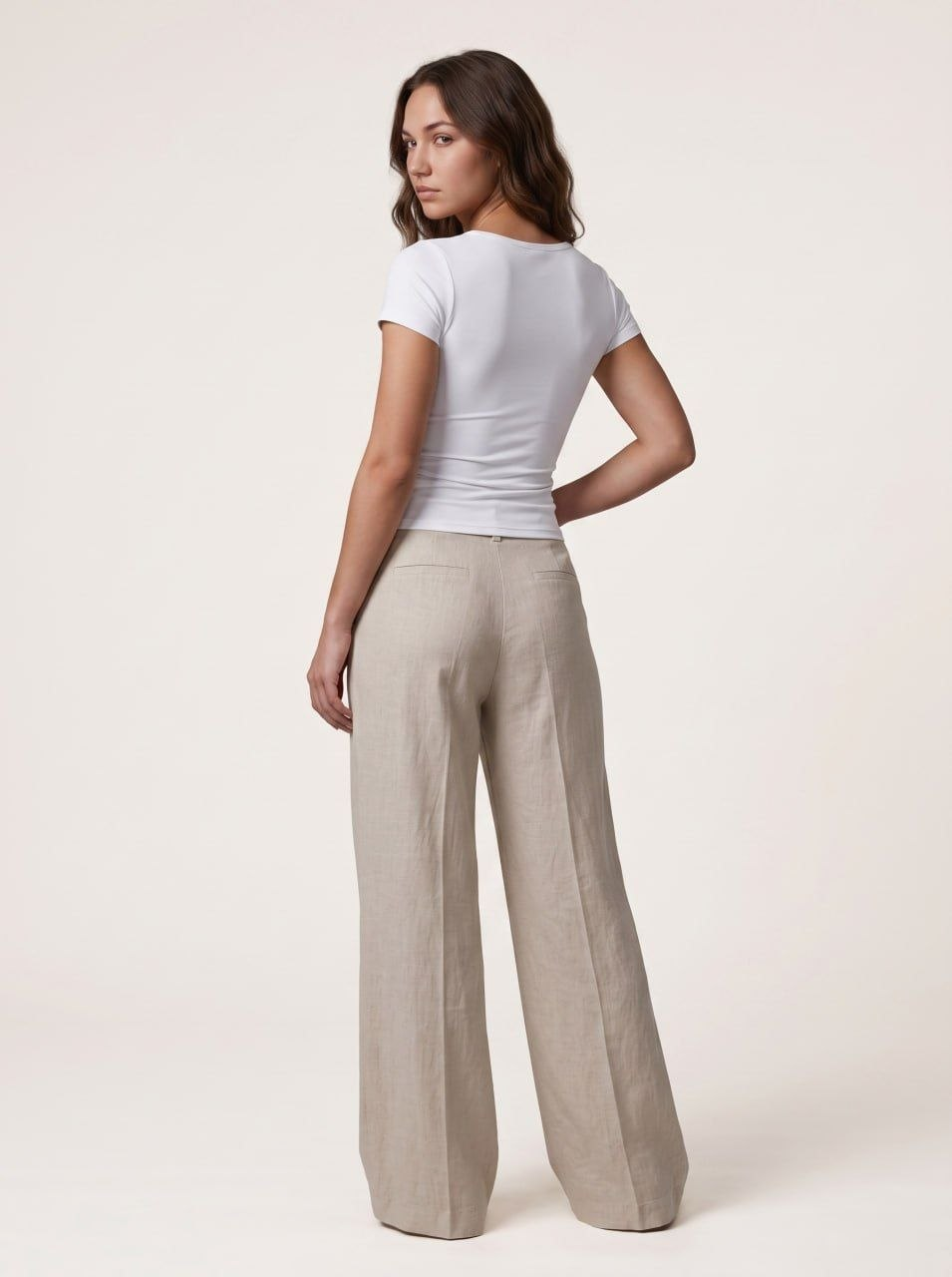 Short Sleeve Scoop Neck Top