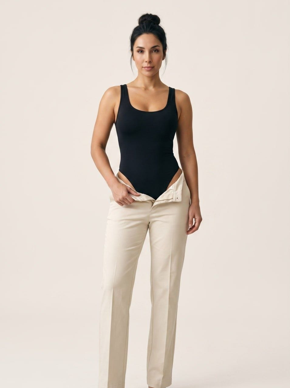 Sleeveless Scoop Neck Bodysuit